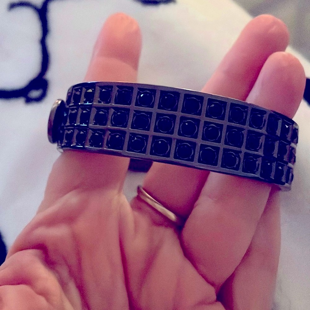 Beautiful black Crystal~Signature Coach Bangle Bracelet.Very Chic.Never worn. ♥️